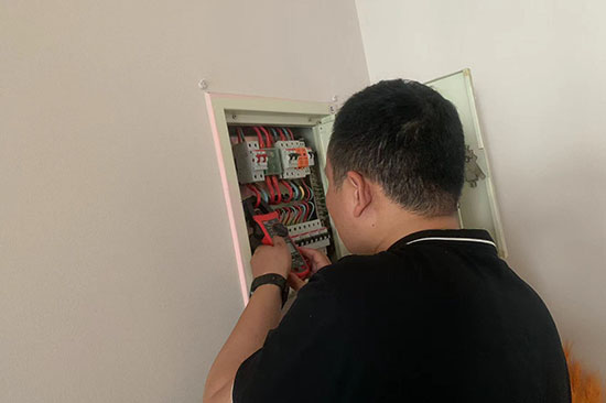 �����T(m��n)�淿���決��Ҫ����늙z